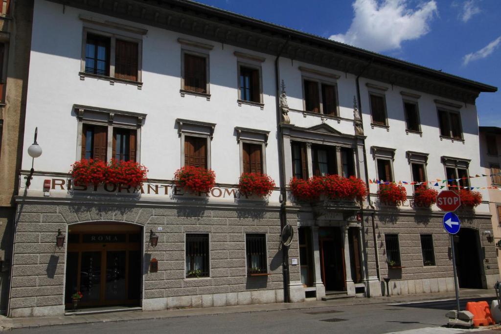Albergo Roma Tolmezzo Esterno foto