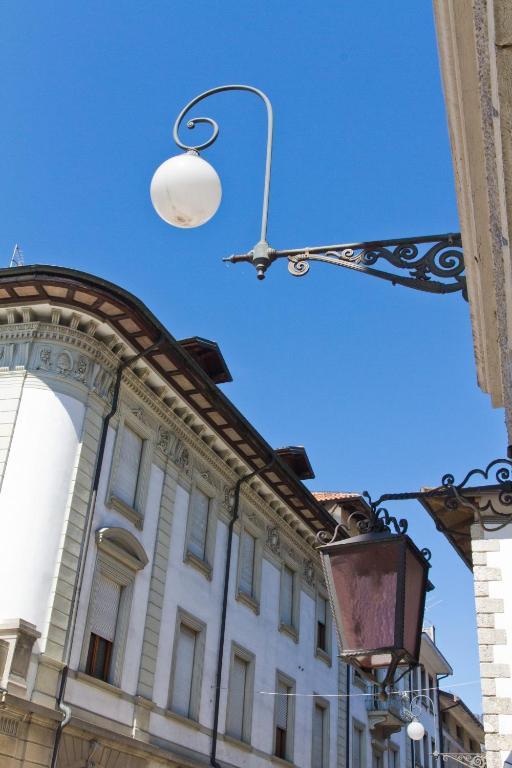 Albergo Roma Tolmezzo Esterno foto