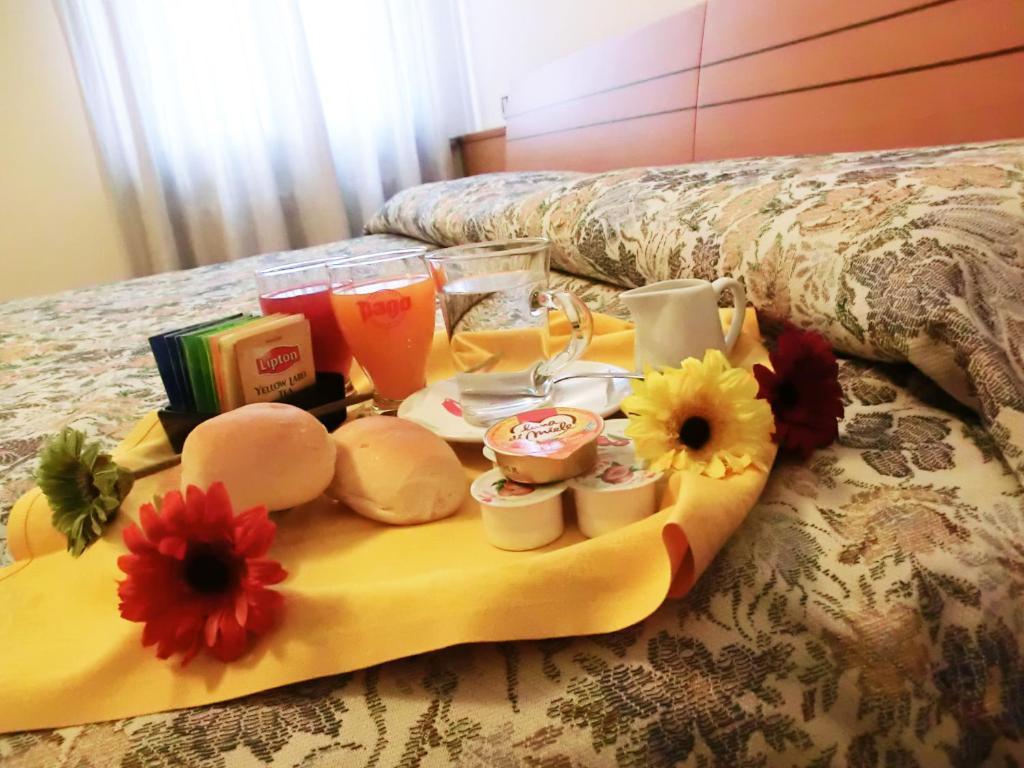 Albergo Roma Tolmezzo Esterno foto