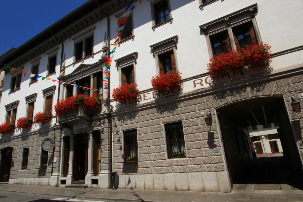 Albergo Roma Tolmezzo Esterno foto